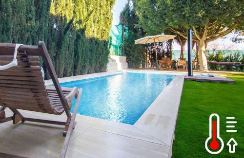 Almensilla Maison | RentalSevilla Brisa del Aljarafe con piscina climatizada a 15 minutos de Sevilla