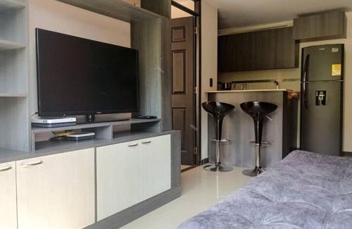 Buenos Aires Appartement | RentalsOP AN01 Apto cerca al lleras con balcon y piscina climatizada, cerca a provenza, ubicado min del aeropuerto