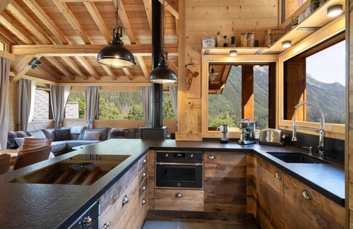 Le Lavancher Chalet De Ski | Repos du Loup - Chalet 4CH 4SDB | PoêleBois | Jacuzzi BainNordique