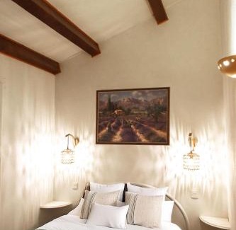Montelimar Maison | Repos et Tranquillité - Super Calme de la campagne - Clim - Grande Piscine Partagée au Sel - Déco cosy tout confort - Proche Commodités