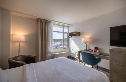 Duberger-Les Saules Hôtel | Repotel Henri IV Québec