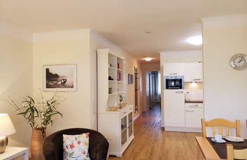Alt Gaarz Appartement | Res.Leuchtturm H2WE13: modern and high-quality equipped 2-room apartment