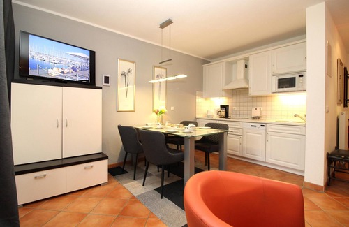 Kuehlungsborn Appartement | Res. Störtebeker WE 4:modern and very tastefully furnished 3-room apartment