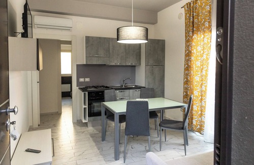 Sant'Agata di Militello Hôtel | Residence Villa Nebros