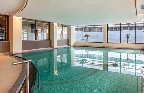 San Giovanni di Fassa Appartement | "Residence Anda Appartamento 42" with Views of the Dolomite Peaks, Shared Indoor Pool & Jacuzzi