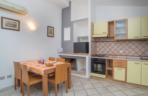 Sant'Elmo Maison | Residence Delphino (REI255) by Interhome
