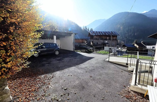 Beaufort Villa | GÎTE GESTION COLLECTIVE - 15 PERS. TOURISME /HANDICAP- Classé **