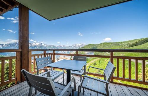 Cognet Appartement | Residence Hameau de Clotaire Alpe d'Huez - by EMERALD STAY