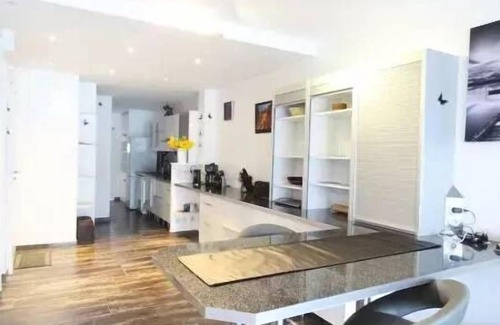 Aix-les-Bains Appartement | Magnifique et imprenable vue sur le Lac du Bourget !