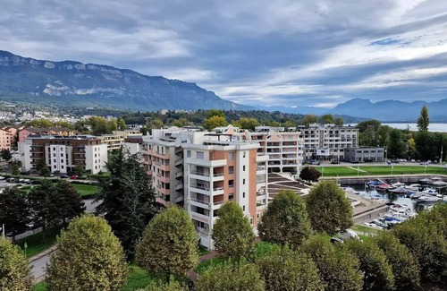 Aix-les-Bains Appartement | Magnifique et imprenable vue sur le Lac du Bourget !