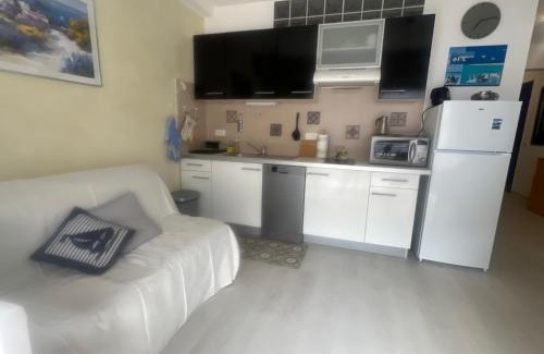 Menton Appartement | Residence Mona Lisa bord de mer Menton