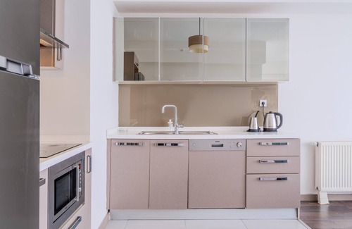 Mahmutbey Appartement | Residence Near Commerce Center and Istanbul Mall