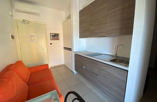 Misano Adriatico Maison | Residence Roxy