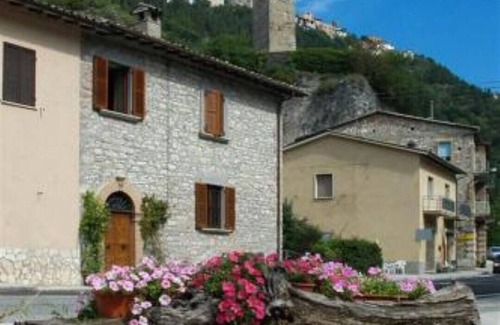 Cerreto di Spoleto Appartement | Residence the garden on the river Nera - apt 1