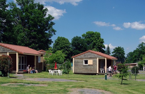Arlanc Chalet De Ski | RESIDENCE LE VILLAGE POUR LA TERRE