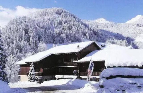 Areches Appartement | Appartement 4 à 6 personnes au coeur de village, prox. remontées mécaniques