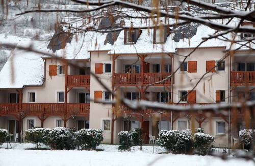 Luz-Saint-Sauveur Appartement | Appart. Classique en résidence avec piscine et vue montagne