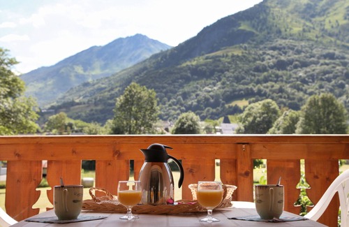 Luz-Saint-Sauveur Appartement | Appart. Classique en résidence avec piscine et vue montagne