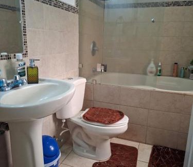 Desamparados Villa | Residencia Villa la Colina