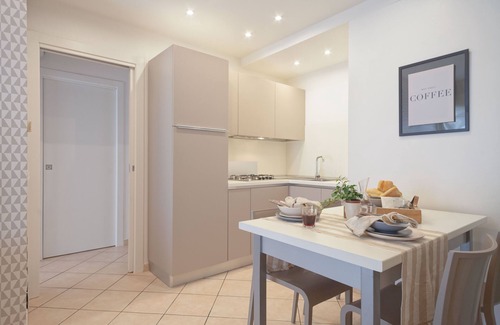 Riccione Appartement | Residenza Alma Appartement trois pièces supérieur près de la mer