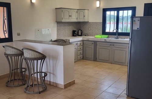 Ambondrona Appartement | RESIDNZE SUISSE Trois appartements meublés et équipés dans un endroit calme