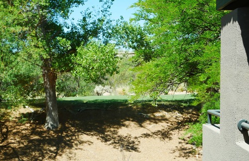 Tucson Copropriété | Condo privé dans les magnifiques contreforts de Tucson. Vues du parcours de golf et des montagnes!
