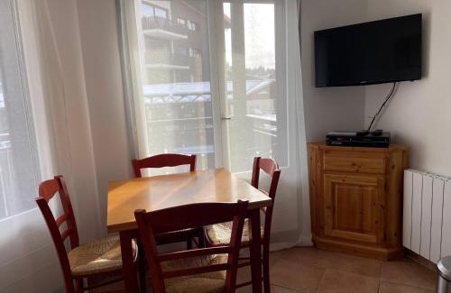 Les Carroz-d'Araches Appartement | Resort central apartment ideal for up to 2 people