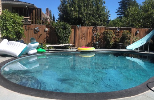 Rock Creek Maison | Resort, living at an affordable price, 2-bedroom house AC, hot tub and pool