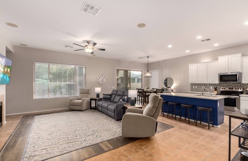 Tramonto Maison | Resort Living at Your Own Desert Retreat - Beautiful, Newly Updated Home.