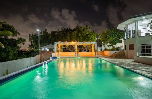 Santo Domingo Maison | Resort Oasis: Pool & Weddings