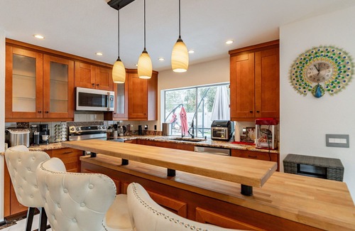 Chandler Maison | Resort setting in Chandler Home with Free Heated Pool /Spa /Game Room /Mini Golf