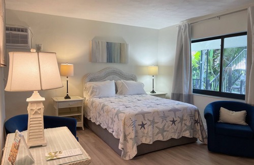 Deerfield Beach Station Balnéaire | Resort Studio with Full Kitchen & Pool - Walk to Beach