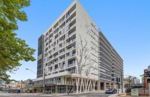 Chatswood CBD Appartement | Resort Style 1 BD with Parking in the heart of Chatswood