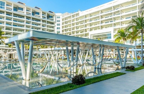 Cancun Copropriété | Resort Style 2-bedroom condo with AC and WiFi in beautiful Cancún