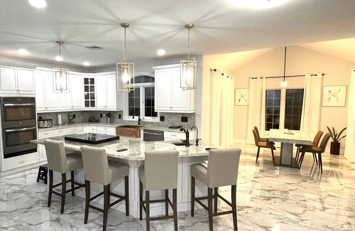 Glasser Maison | Resort style home in one of the most picturesque places in New Jersey.