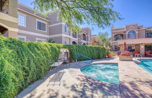 Oro Valley Copropriété | Resort-style Oro Valley ground floor condo with Pool