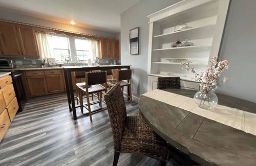 Jackson Maison | Respite on Chesley