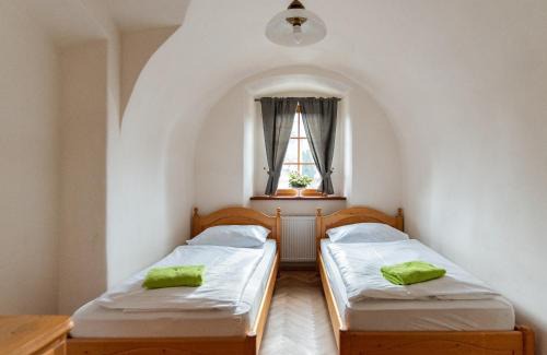 Becov nad Teplou Maison | Restaurace a penzion Stará pošta