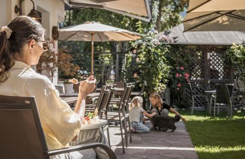 Uderns Maison | Restaurant Gästehaus Wiesenheim