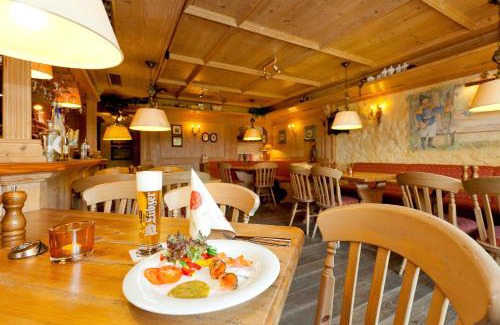 Sassnitz Hôtel | Restaurant & Hotel Baumhaus Hagen
