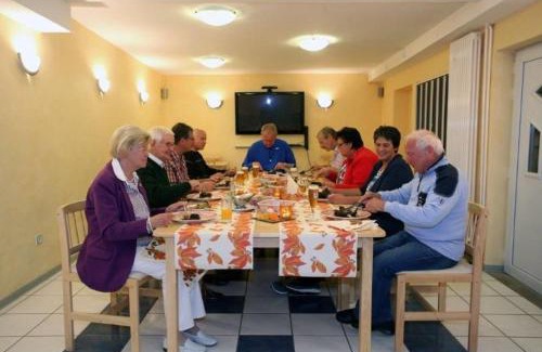 Bad Zwesten Hôtel | Restaurant-Pension Bürgerhof
