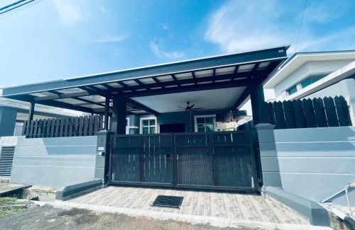 Bukit Rambai Maison | Resthouse Asyura