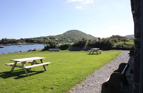 Castlecove Cottage | Restauré au 18ème siècle. Cottage Coastguard à la rive de l'estuaire de Kenmare