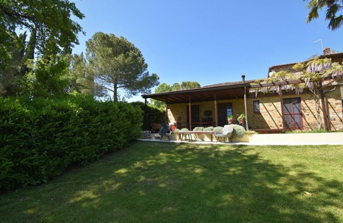 Villa Parigini Maison | Grange Restaurée, vue, terrace, piscine en campagne, tout près de Sienne
