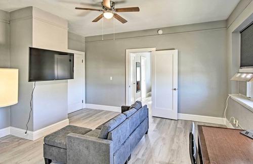 Enid Appartement | NEW! Restored Enid Apt: Central to Historic Dtwn!