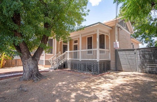 Historic Garderns Maison | Restored Historic 2BR/1.5BA House Near Downtown