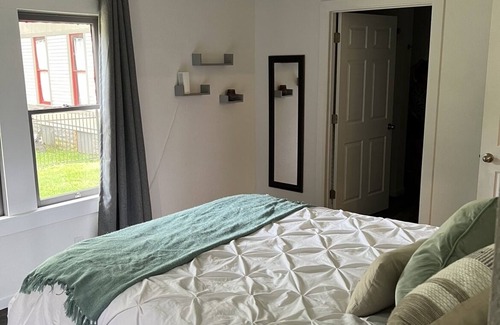 Fort Smith Maison | Restored Historic Carriage House walking distance to Downtown and the Riverfront
