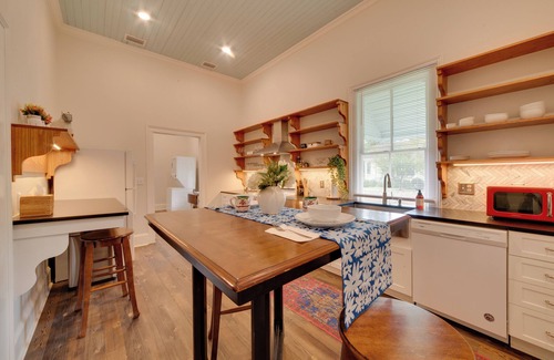 Thomasville Maison | Restored Home Near Downtown Thomasville