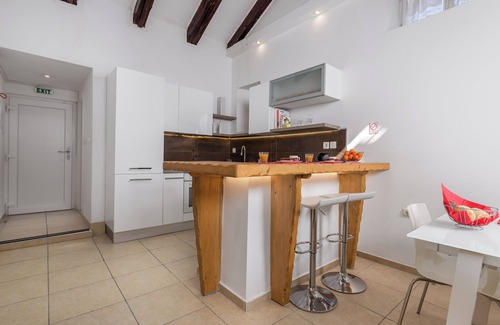 Rijeka Appartement | Appartement Toit Restylé Unique Dans Le Centre Historique De Rijeka