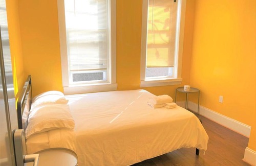 West Philadelphia Maison | Retired Convenient Guest House in West Philadelphia